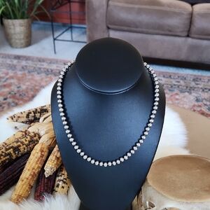 Stunning NWOT Native American Navajo 18" 6mm Navajo Sterling Pearl Necklace 🩶🎁